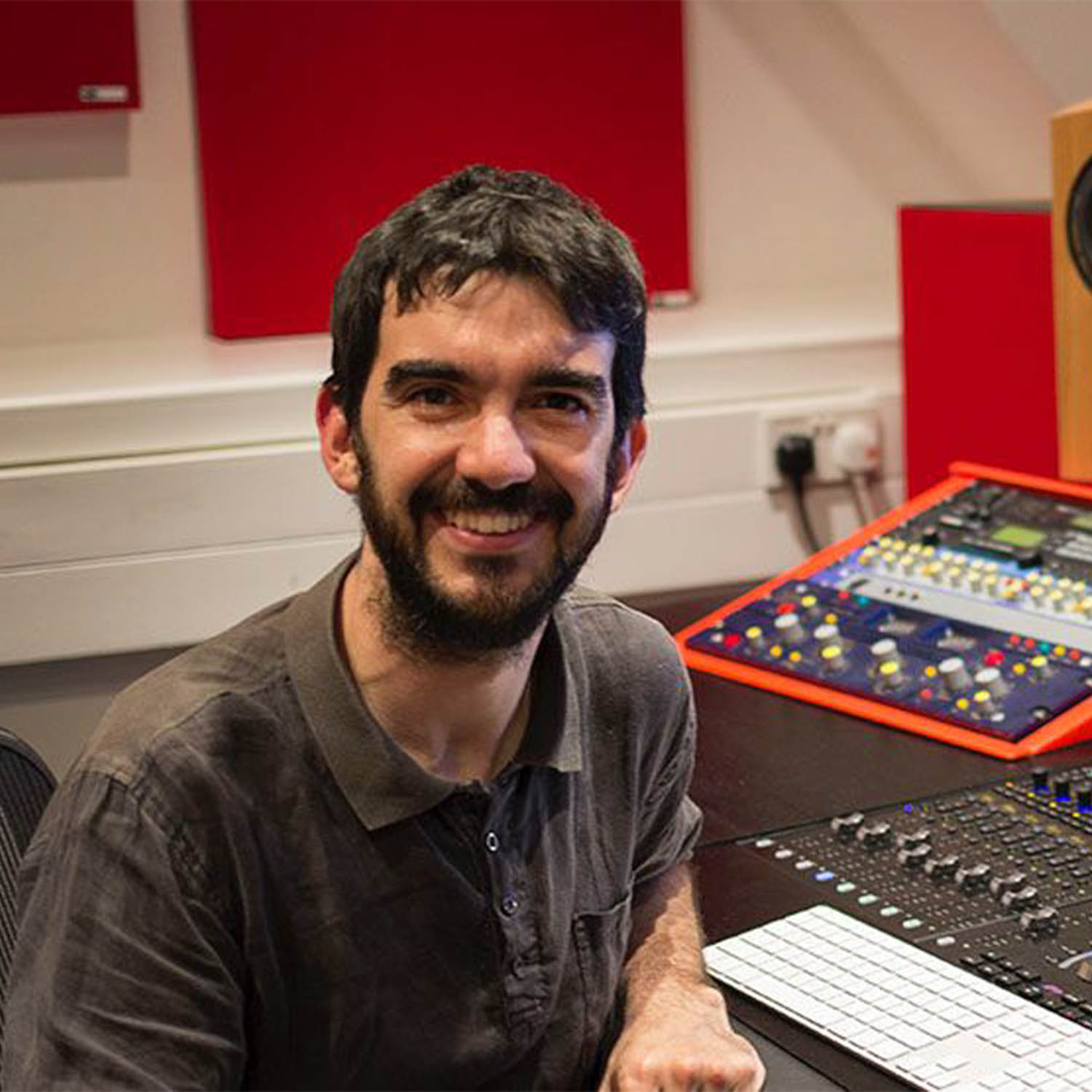 Carlos Bricio - Ragtime Studio